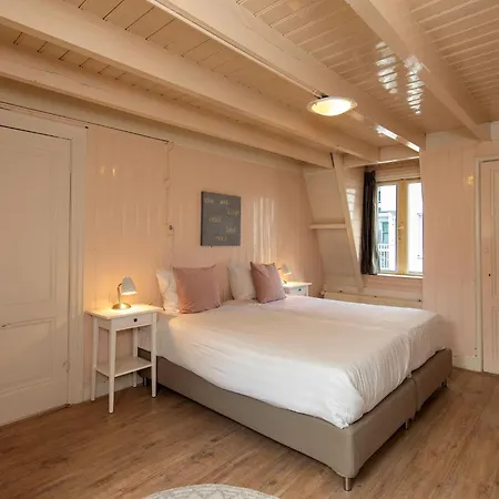 Posthuisje Зандфорт